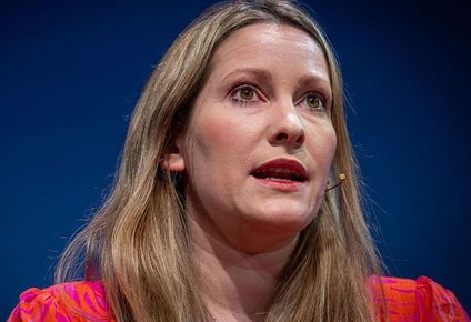 Laura Bates es escritora y fundadora del proyecto Everyday Sexism.