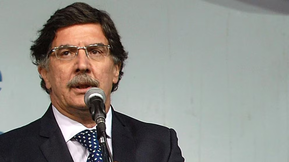 El director de Cultura y Educación, Alberto Sileoni, defendió la colección