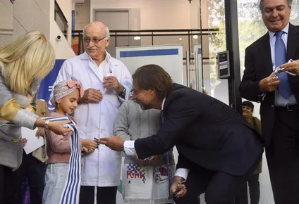 luis lacalle pou participo en la inauguracion de obras de la fundacion perez scremini