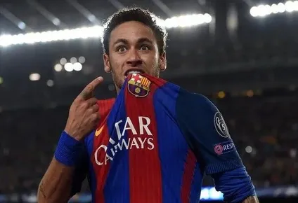 Santos deberá pagar por el fichaje de Neymar.