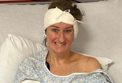Susannah Morgan se despertó de la cirugía con una parálisis temporal en el rostro.