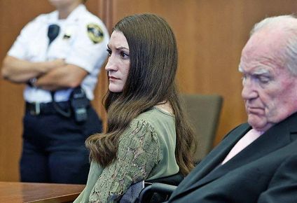 El argumento presentado por la defensa de Lindsay Clancy para explicar los crímenes de los que se le acusa ha polarizado a la sociedad estadounidense.