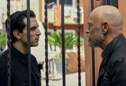 llega a netflix una serie derivada de suburra: mafia, politica e iglesia en la roma de suburraeterna