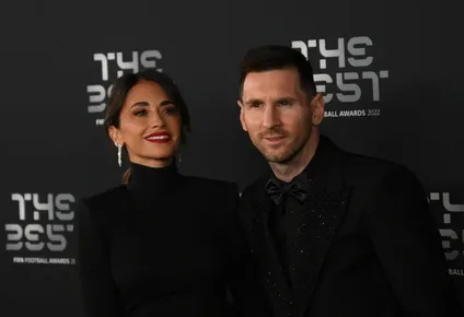 Antonela Roccuzzo y Lionel Messi en la entrega de premios The Best esta semana