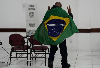 balotaje en brasil: en un clima de tension, amplia expectativa por el cabeza a cabeza entre lula y bolsonaro