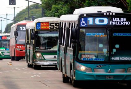 el gobierno le transfiere a la ciudad el control de 31 lineas de colectivos en medio de la disputa por la coparticipacion y subsidios