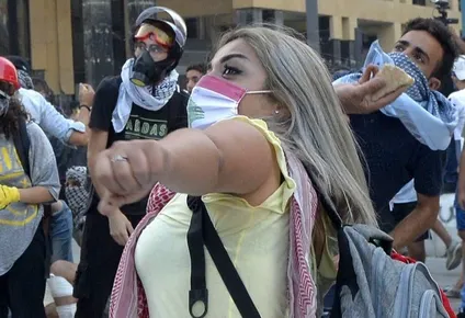 la sectaria lucha de poder en libano que se reabre tras la renuncia del gobierno