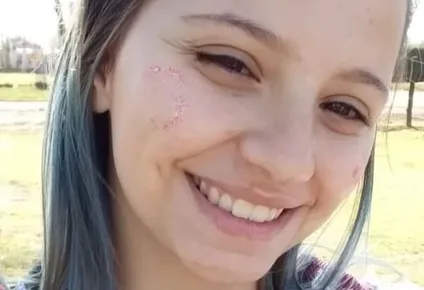 La argentina Úrsula Bahillo, de 18 años, había denunciado muchas veces a su agresor. Y terminó asesinada de 15 puñaladas