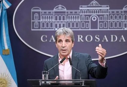 confusion en la city por los anuncios de caputo: no se detuvo la sangria del bcra que volvio a vender dolares