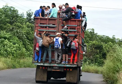 mexico dice que disminuyo flujo de migrantes pero advierte crisis latente
