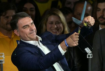 Lanzamiento de campaña de&nbsp;Flávio Bolsonaro