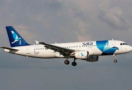 detuvieron a dos personas por una falsa amenaza de bomba en un avion que aterrizo de emergencia en lisboa