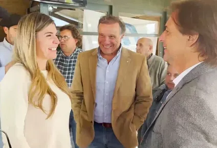 Valentina conoció a Lacalle Pou en Rocha.