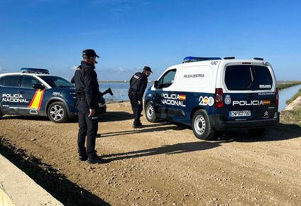 un policia fue herido de gravedad en un operativo contra el narcotrafico en sevilla