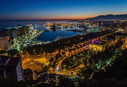 Málaga espera por ti esta temporada navideña.