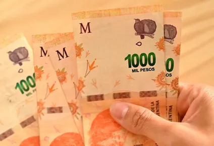 asi abrieron las distintas cotizaciones del dolar en argentina este miercoles 26 de abril