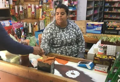 como viven los argentinos con una inflacion anual que roza el 109% (y uno de los salarios mas bajos de america latina)
