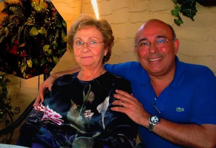 Juanita Castro fue una ferviente opositora del gobierno cubano e incluso colaboró con la CIA bajo el seudónimo de “Donna”, según lo relata en sus memorias .