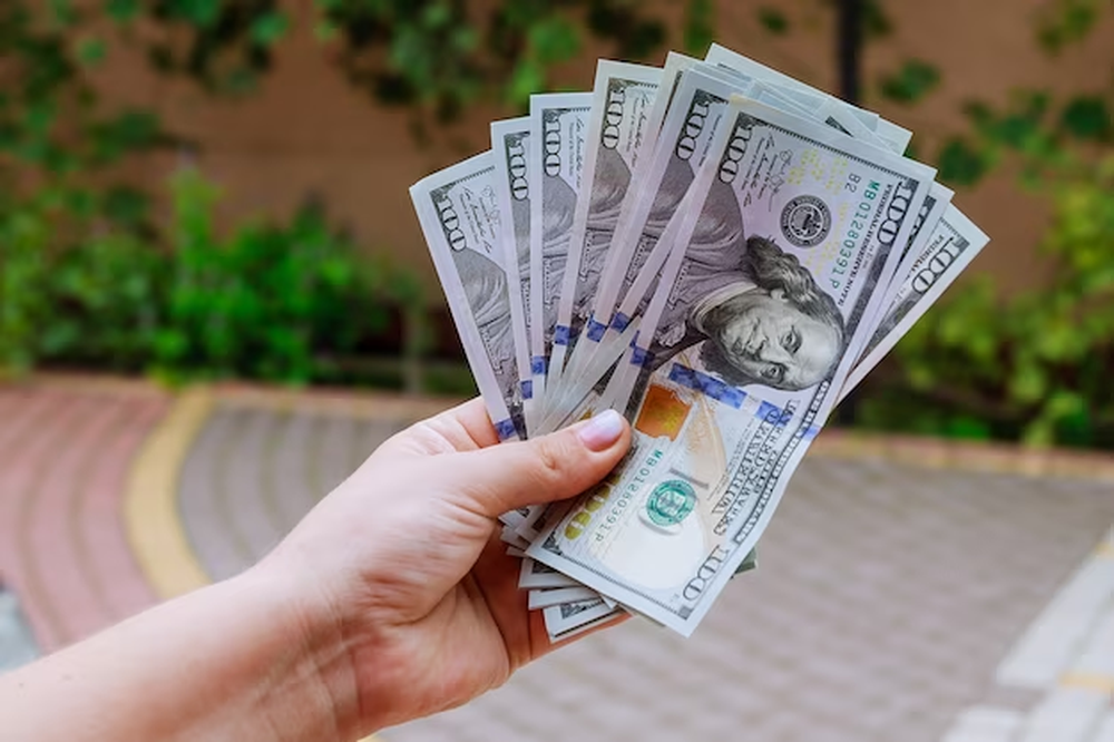 Dólar, bonos y riesgo país: cómo la calma cambiaria impulsa la economía argentina