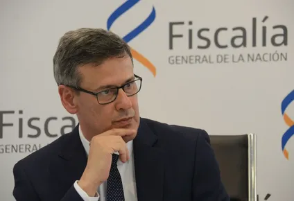 delincuente robo en la casa del fiscal de corte y lo detuvieron a una cuadra