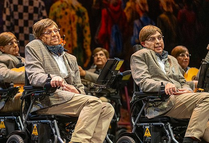 La agrupación `Stephen Hawkins´se lleva todos los aplausos en el Gran Teatro Falla.