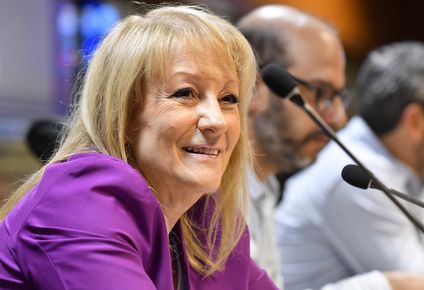 carolina cosse le respondio a martin lema: montevideo no va a tener el hostigamiento del gobierno central