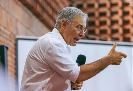 robert silva conmina a debatir a yamandu orsi tras sus criticas a la reforma