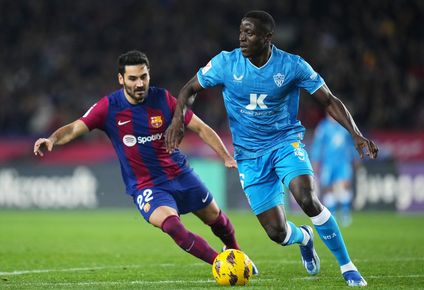 Barcelona visita al Almería.
