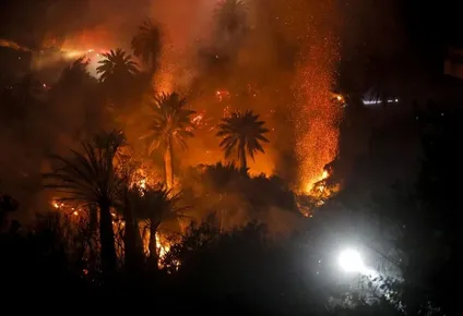 El siniestro, que comenzó como un incendio forestal, se inició en los cerros de Viña del Mar.