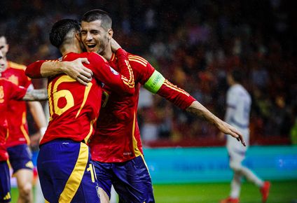 España clasifica a la siguiente ronda.