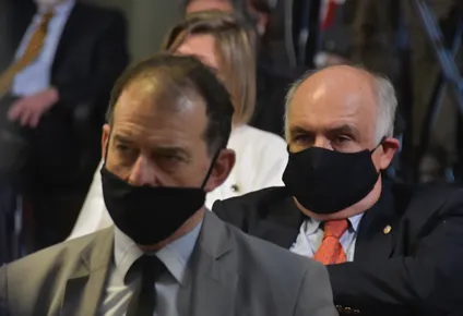 senadores de ciudadanos votaran el desafuero a manini rios