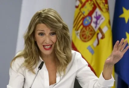 Yolanda Díaz sanciona a la RFEF y al Barça.