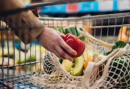 La baja en los alimentos, clave en la reducción de la inflación.