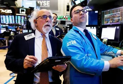 Wall Street bajaba 3% tras el dato de inflación de EEUU.