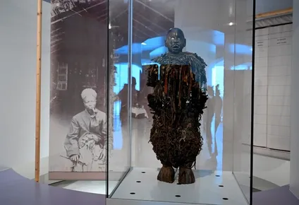 La estatua del jefe Ne Kuko, uno de los símbolos del saqueo belga en el Congo.