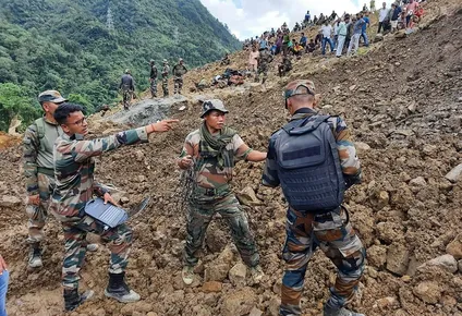 Deslizamiento de tierra en India.