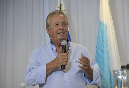 ?moreira cuenta con el apoyo del partido nacional?, dicen intendentes blancos