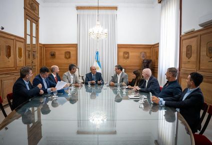 guillermo francos recibio a los jefes de bloque: sin acuerdo para eliminar las paso, habra sesion el 6 de febrero