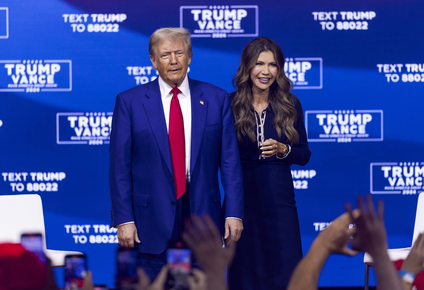 trump destituye a kristi noem como secretaria de seguridad: ¿cuales fueron los motivos y quien ocupara su lugar?
