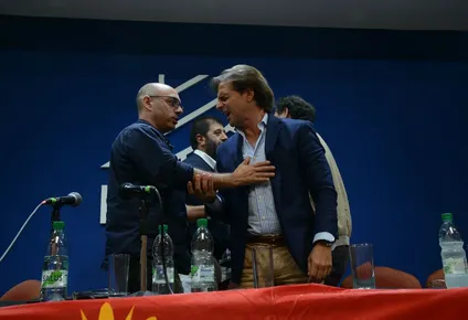 Marcelo Abdala y Luis Lacalle Pou en la sede del PIT-CNT