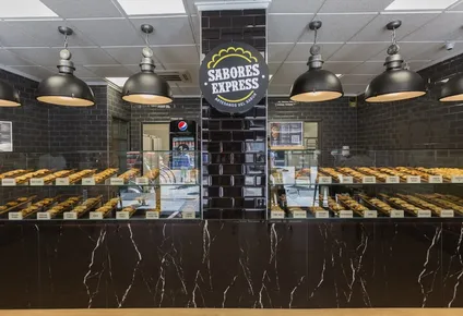Sabores Express registra ventas de 7 millones y abre 24 tiendas en España.