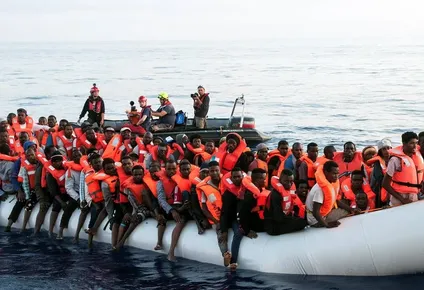el mediterraneo mas mortal que nunca: uno de cada 18 migrantes muere en el mar