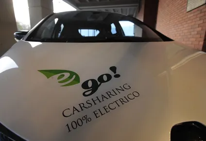 empresa de car-sharing desembarcara en uruguay con 71 autos electricos