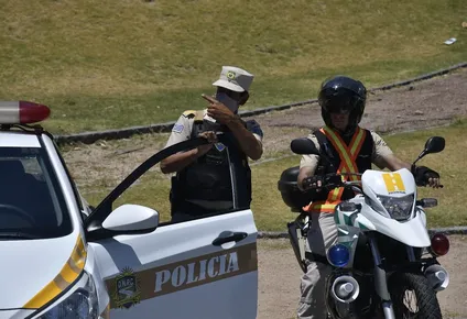 Policía Caminera.