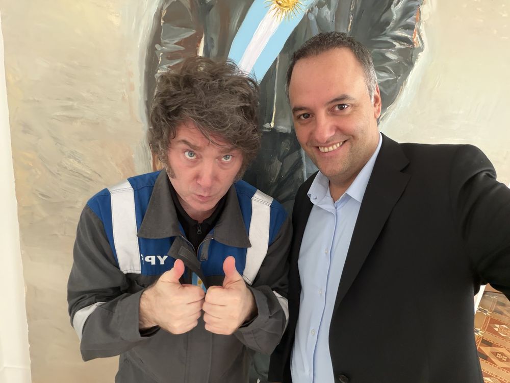 Manuel Adorni no le adelantó a nadie del Gobierno su presentación en la Justicia.