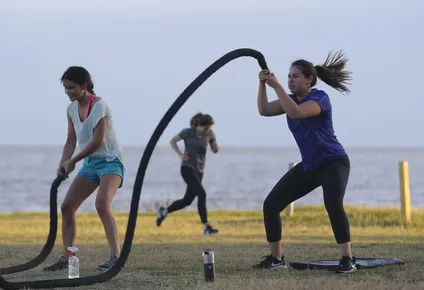 contra viento, sol y abrojos: como entrenar al aire libre sin abandonar en el intento