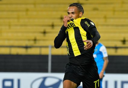 Gol de Alexander Machado en Peñarol vs San Antonio Bulo Bulo en el Campeón del Siglo por Copa Libertadores 2025