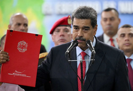 maduro arrincona a la oposicion y avanza con su plan para quedarse en el poder: claves de la reforma constitucional