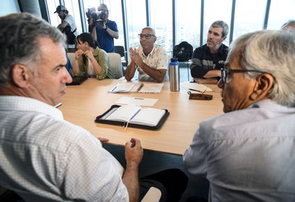 jubilarse a los 60 anos y 40 horas semanales: los planteos del pit-cnt al gobierno electo de yamandu orsi
