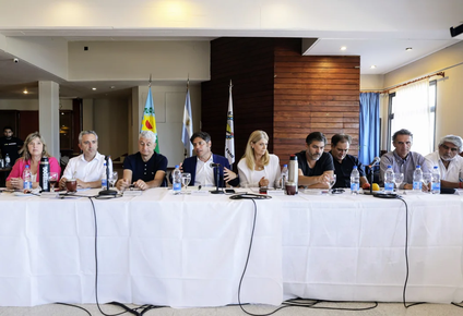 La modificación no afecta a los intendentes de la provincia de Buenos Aires, quienes seguirían sujetos a las restricciones actuales.